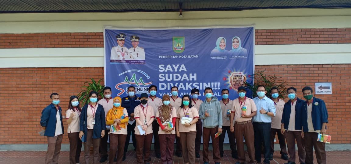 PT Asia Cocoa Indonesia Employees Undergo COVID-19 Vaccination